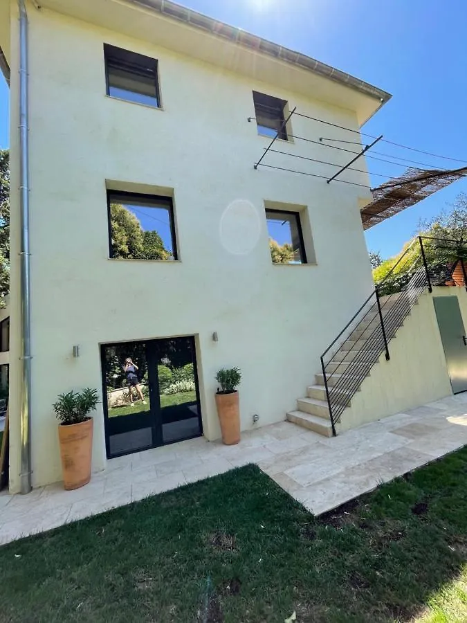 Studio Aix En Provence A Apartamento Aix-en-Provence 0*,  França